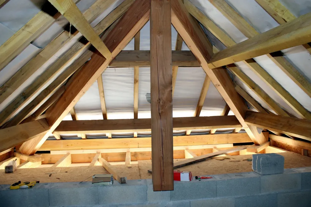 Charpentier près de Lunel